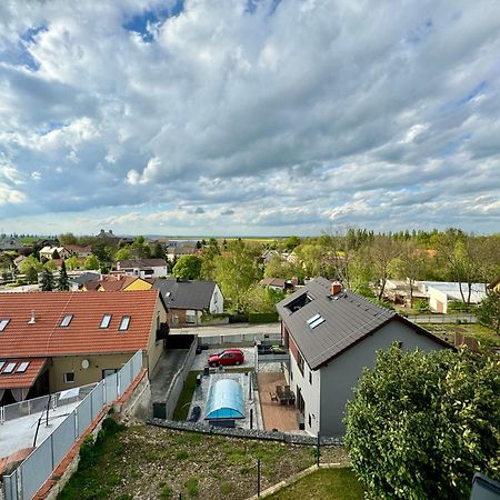 Byt Apartman 74M2 Vyhled Klid Priroda Prag Dış mekan fotoğraf